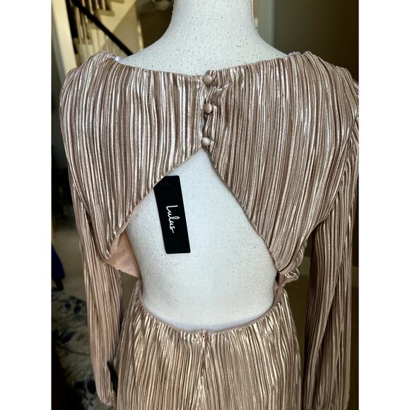 NWT Lulus Plisse blush pleated romper size Small - Picture 8 of 8